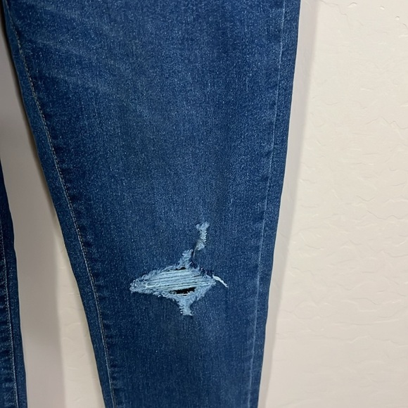 Levi’s Jean Boyfriend Cuffed Ankle Mid-rise Stretchy Signature Roll Slim Vintage - Picture 2 of 14